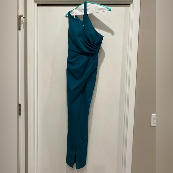 Sea foam green/blue formal dress. Only worn once as a mother of the bride dress - Picture 4 of 9